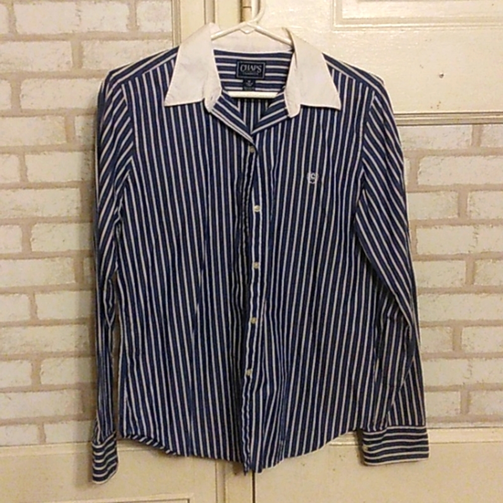 Chaps classics men's size Medium striped button down shirt (J3)